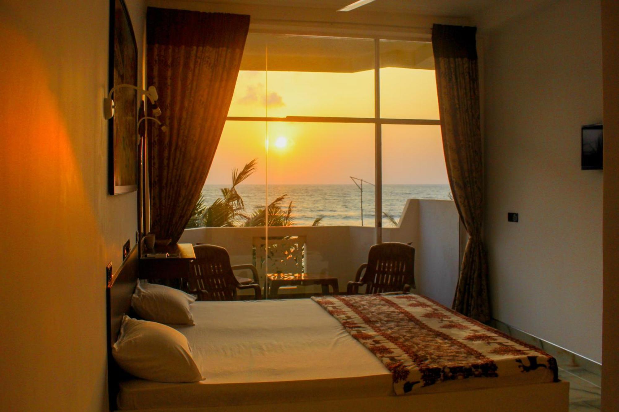 קלוטארה Hotel Coconut Bay מראה חיצוני תמונה